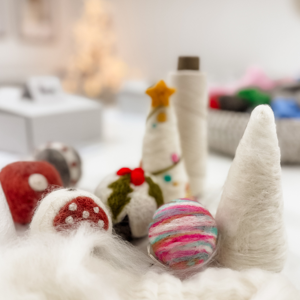 NEEDLE FELTED CHRISTMAS ORNAMENTS WORKSHOP-Workshop-Little Lane Workshops