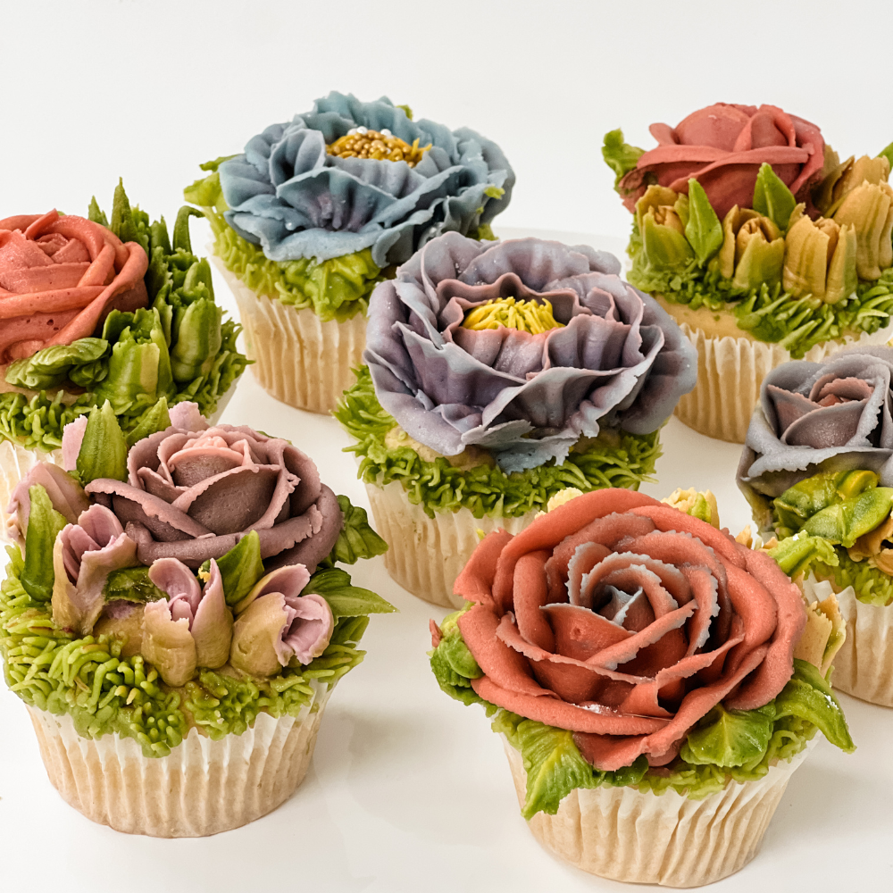 Floral Cupcake Decorating Workshop-Workshop-Little Lane Workshops